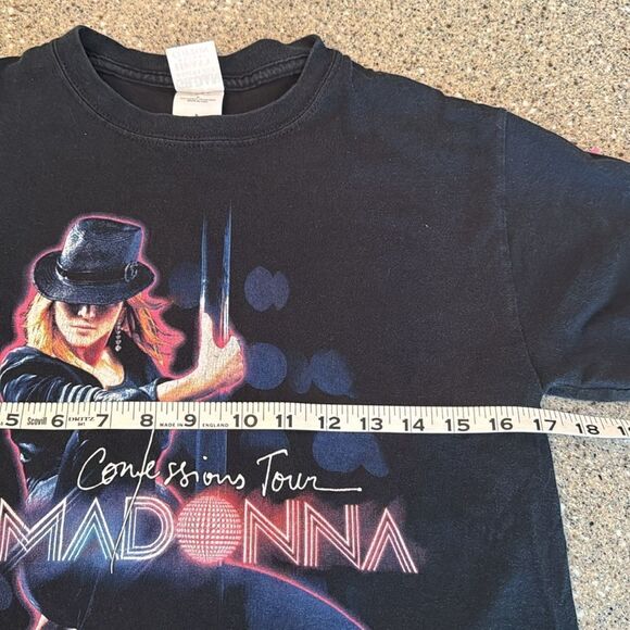 MADONNA 2006 Confessions Tour Tee - Picture 10 of 11